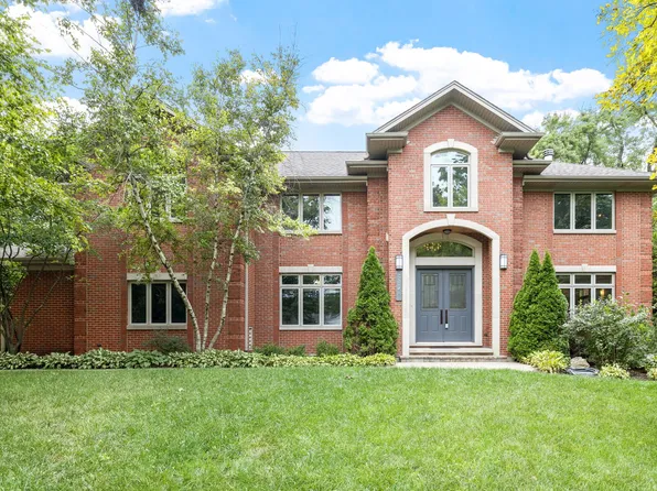 5546 Laurel Ave, La Grange Highlands, IL 60525