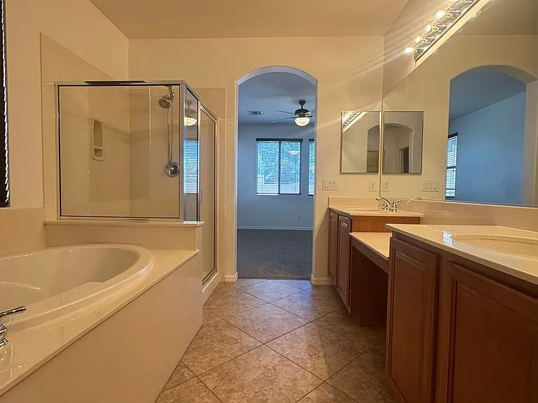 10404 Bays Mountain Ave — Photo 26