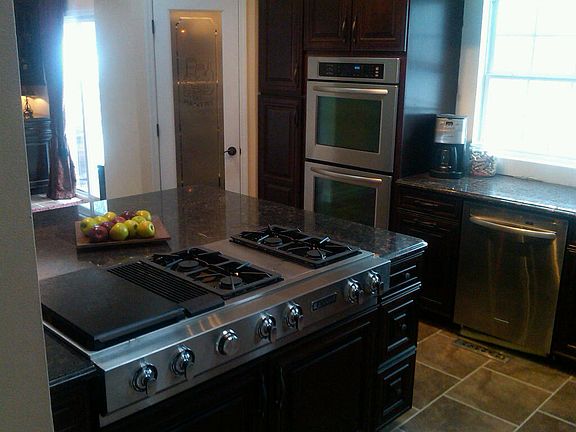 5th image of 15424 E 146th St