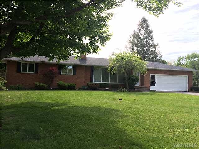 1st image of 455 Meadow Ln