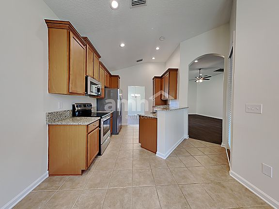 4th image of 2340 Aberford Ct