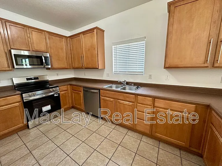 1308 W Fremont Rd — Photo 3