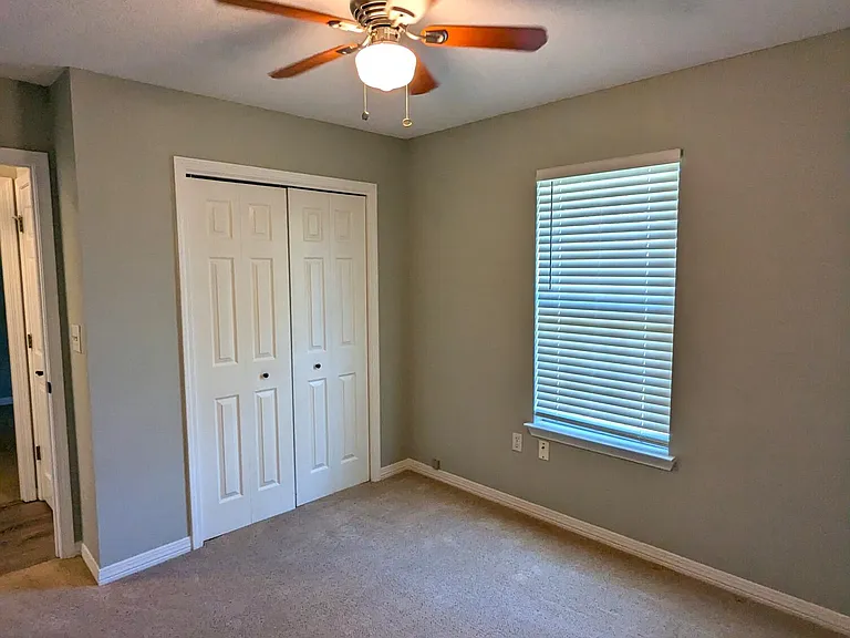 517 Rush Park Cir — Photo 23