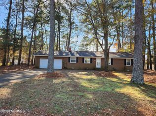 103 Queen Dr, La Grange, NC 28551