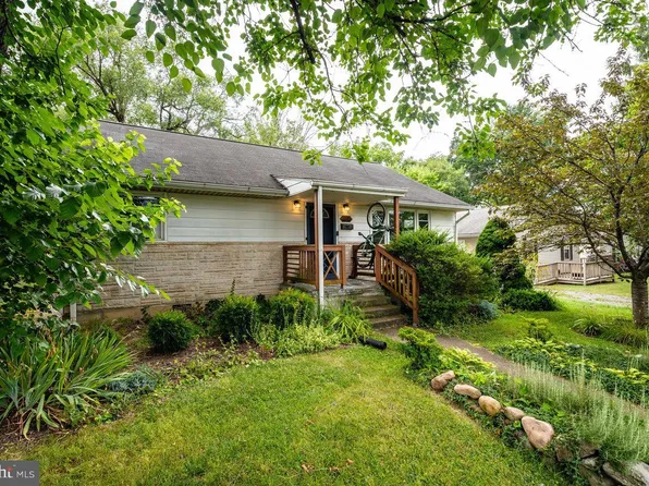 275 E Johnson St, Harrisonburg, VA 22802
