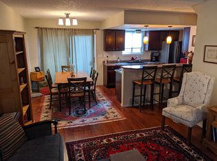 83 Crystal Park Rd APT C, Manitou Springs, CO 80829