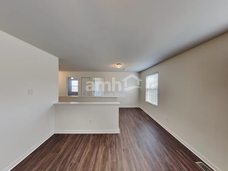 661 Wolfeboro Ln — Photo 19