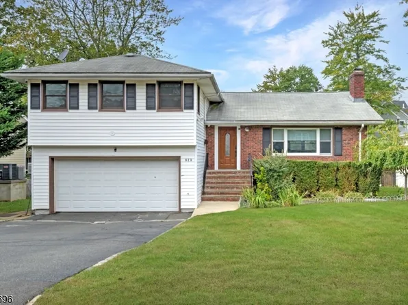 819 Ridgewood Rd, Millburn Twp., NJ 07041