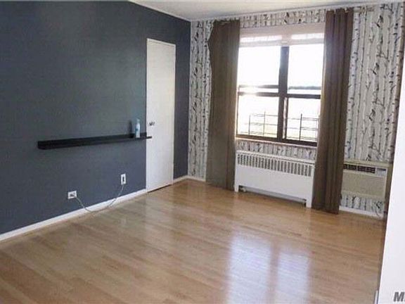 2nd image of 6969 Park Dr E #B