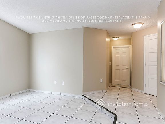 4th image of 4705 SW 143rd Ave
