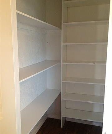 4th image of 4708 Harper Dr