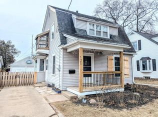 121 E Randall St, Appleton, WI 54911