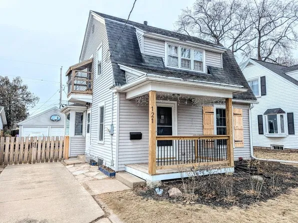 121 E Randall St, Appleton, WI 54911