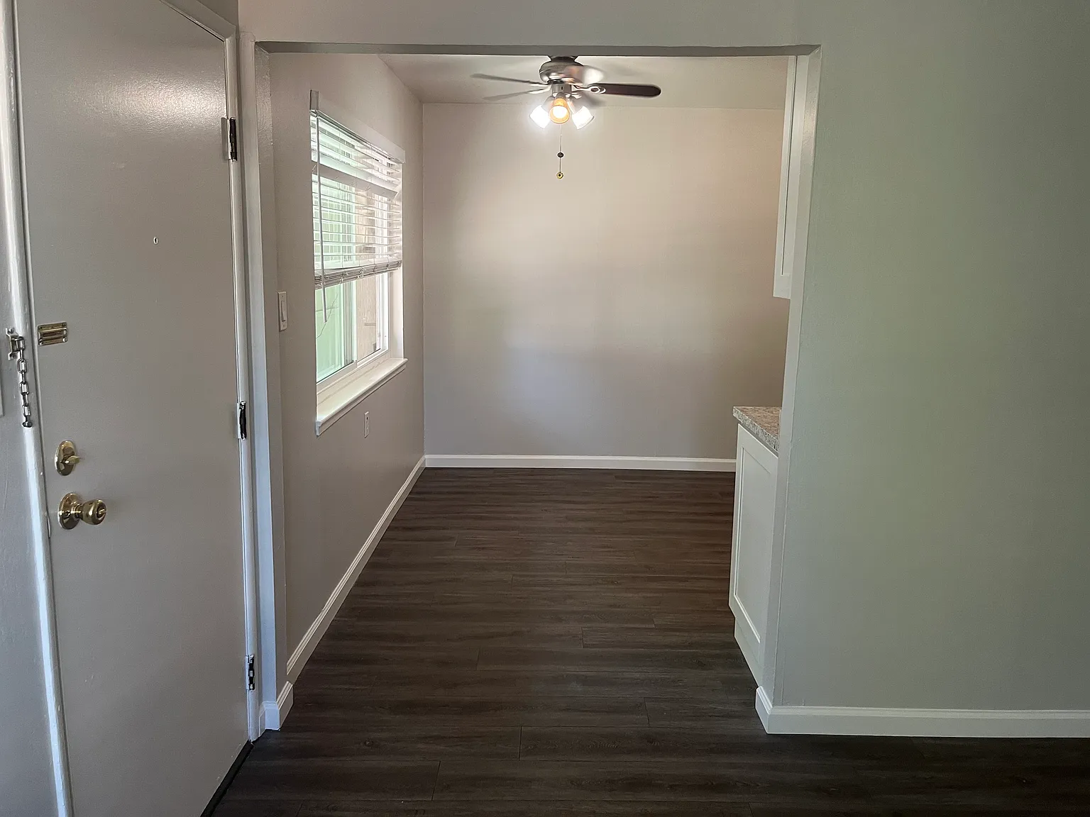 2 bed, 765 sqft, $2,375 — Photo 4