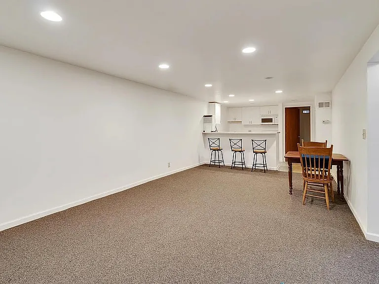 2022 N Palmer St #1 — Photo 14