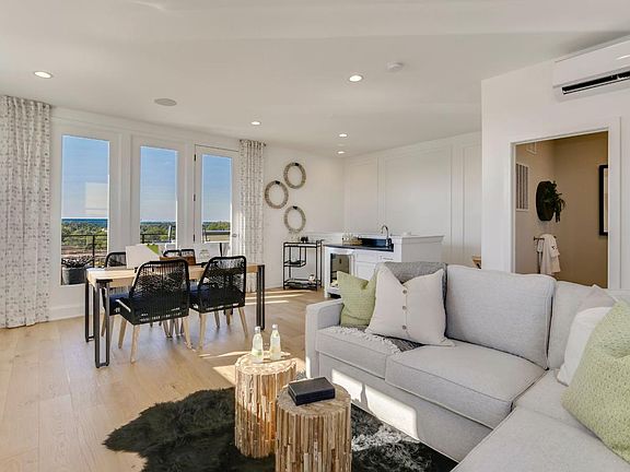 Willard Model Loft