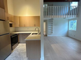 801 SW Henderson St #801, Seattle, WA 98106