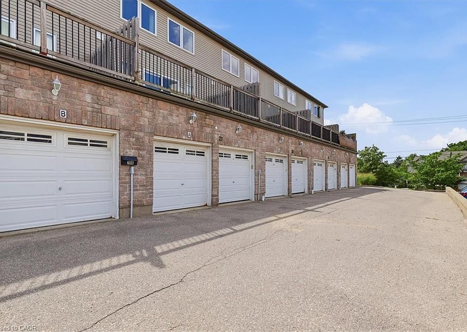 1st image of 975 Strasburg Rd #21B