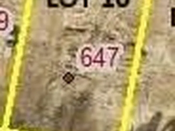 647 Elmdale Rd, Paducah, KY 42003