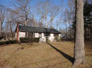 18 Cervens Rd, Tolland, CT 06084
