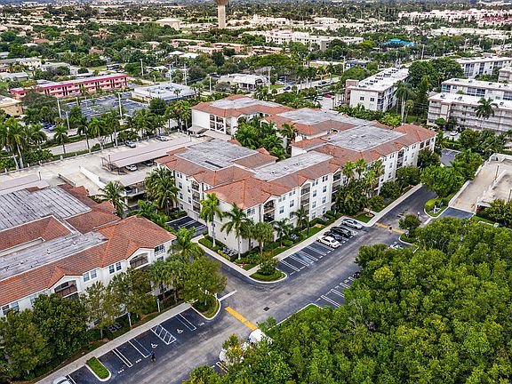 3rd image of 3118 Tuscany Way