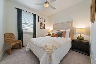 Lat Twenty7 Townhomes — Photo 48