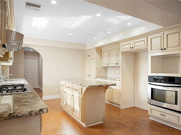 5th image of 6541 Elmo St