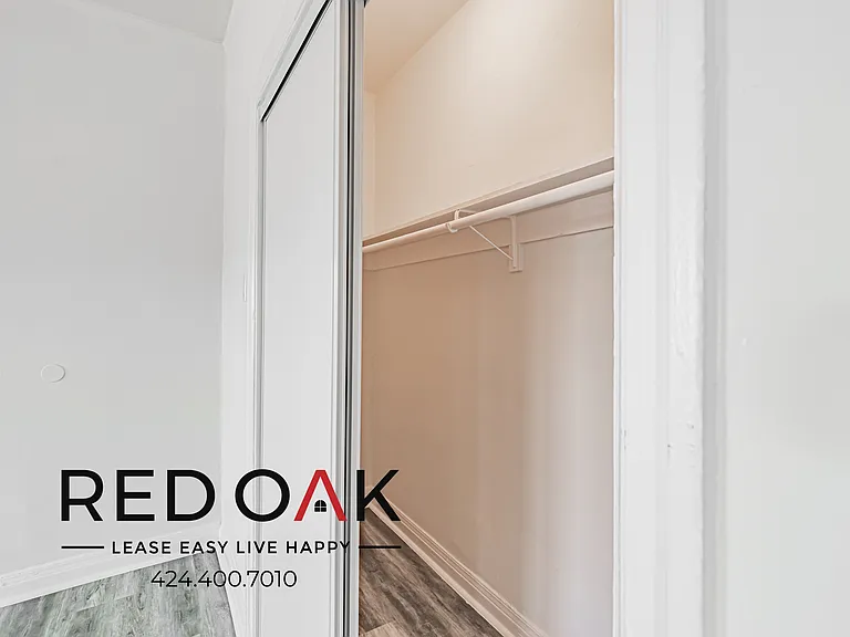 212 Normandie Ave #1 — Photo 8