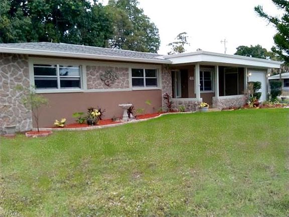 3rd image of 418 NE 12th Ct