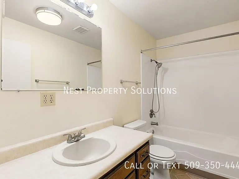 101 Wildflower St NE #3 — Photo 17
