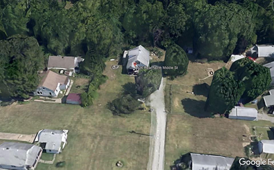 1st image of 1136 N Middle St Rear N