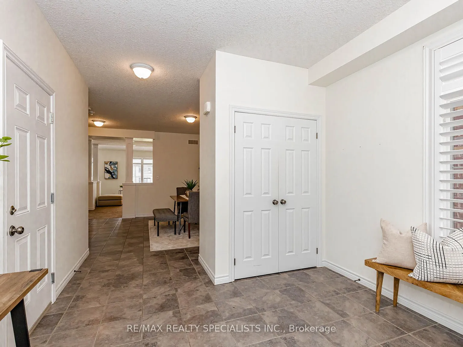 3 bed, $3,650 — Photo 4