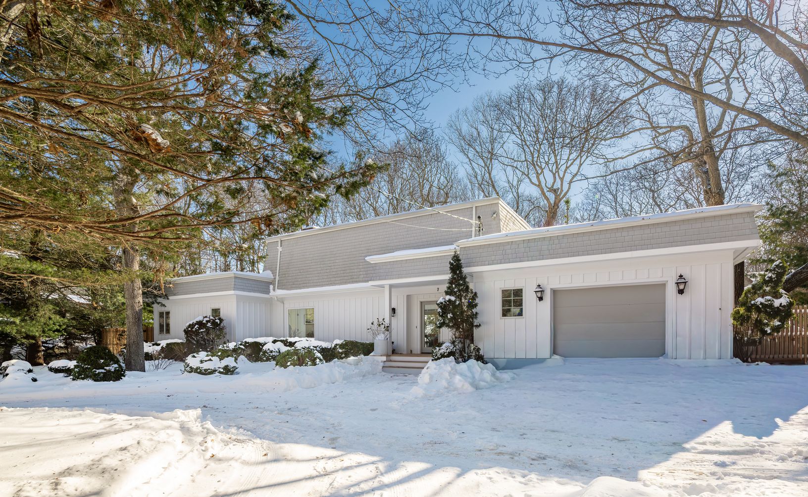  Set back on Quiet Street