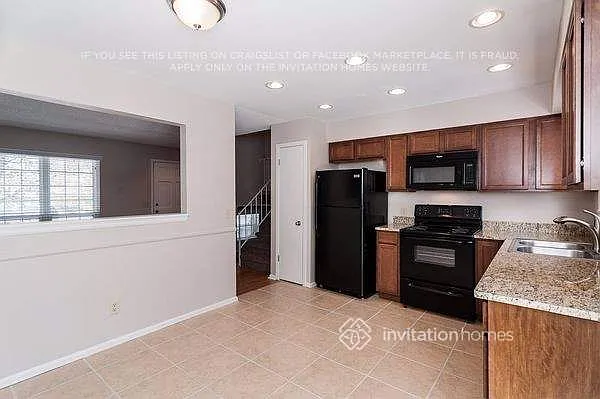 17430 E Gunnison Pl — Photo 5