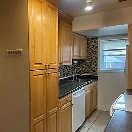 172 Newton Street - 6 — Photo 3