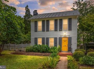 9308 Main St, Manassas, VA 20110