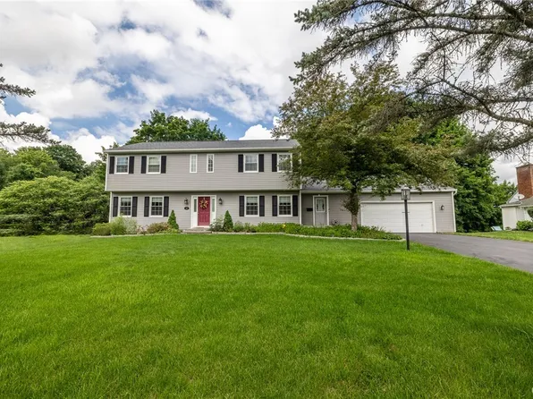 14 Heatherwood Rd, New Hartford, NY 13413