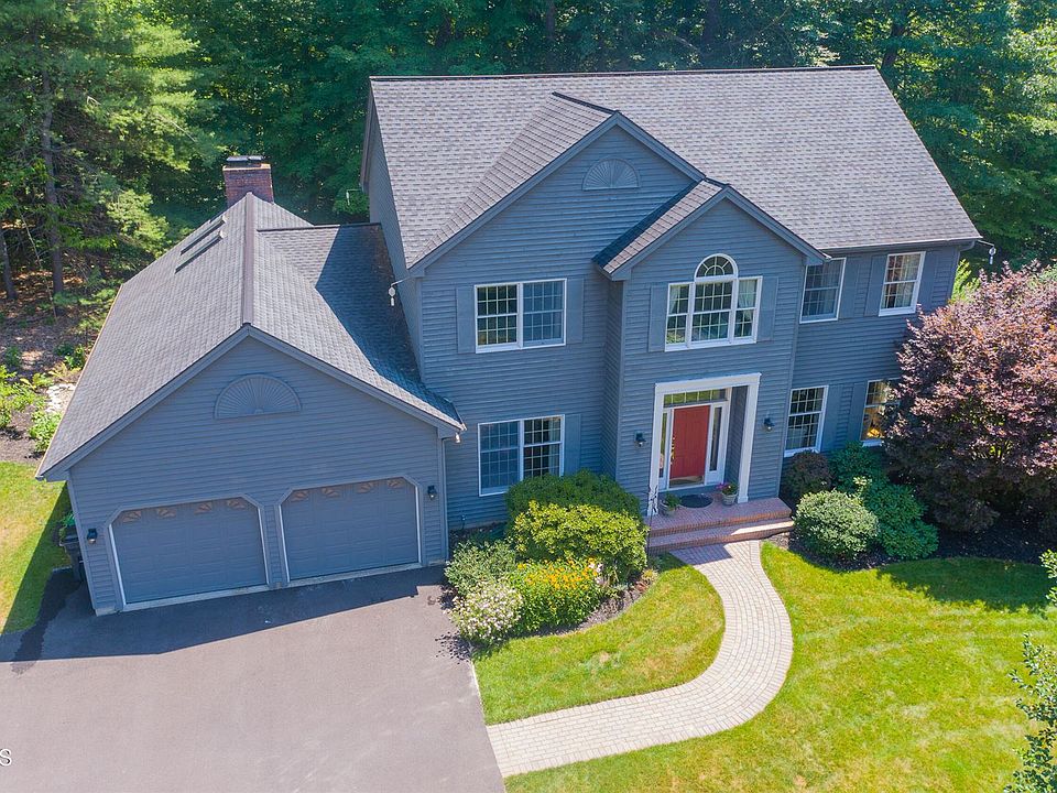 1st image of 5 Buckingham Ct