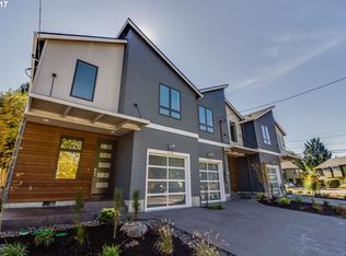 1516 NE Bryant St, Portland, OR 97211