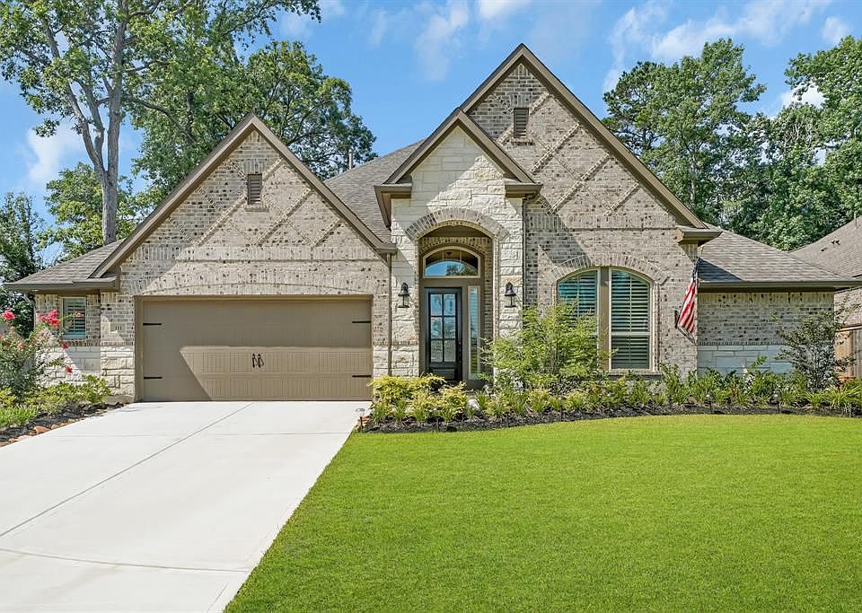 1st image of 111 Verdancia Park Ct