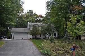 1st image of 1927 Cecelia Dr
