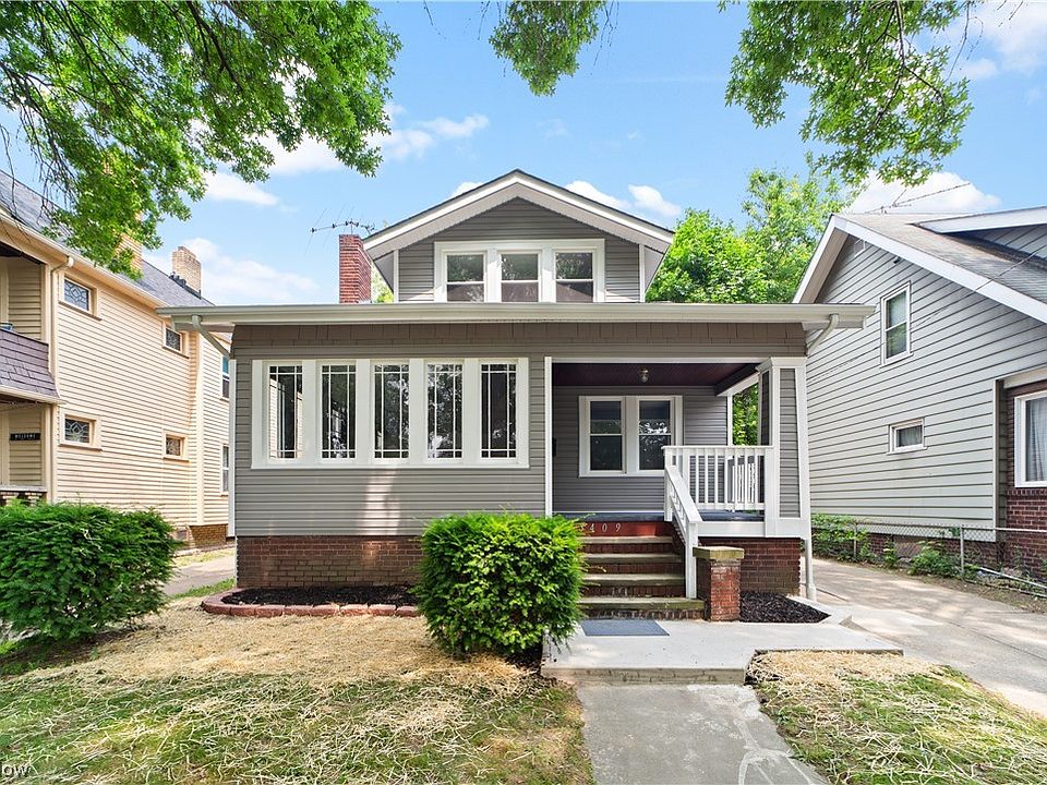 1st image of 3409 W 131st St