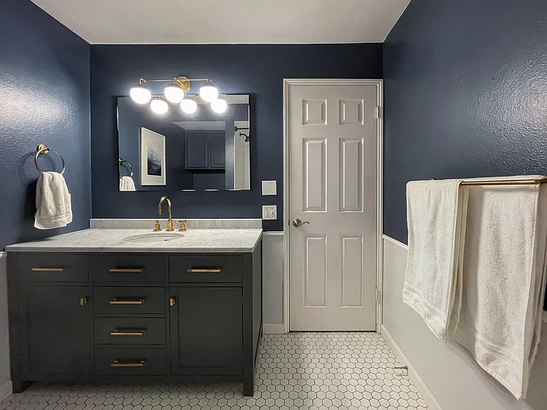 1234 Taylor Ave N #303 — Photo 9