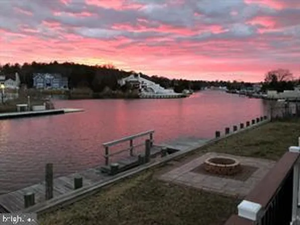 45 Hunter Dr, Little Egg Harbor, NJ 08087