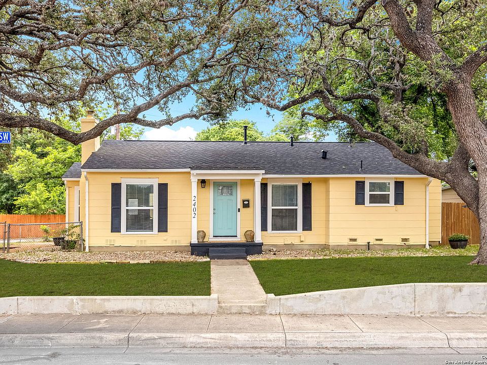 1st image of 2402 W MISTLETOE AVE