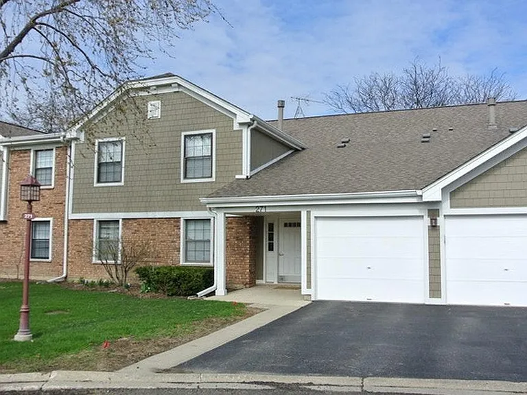 271 Middlebury Ct #D2 — Photo 6
