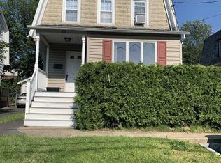 85 W Shore Ave, Dumont, NJ 07628