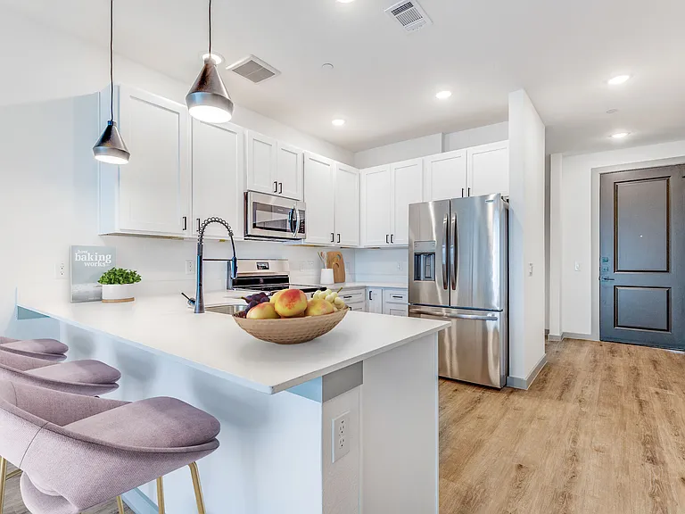 Capitol Flats — Photo 13