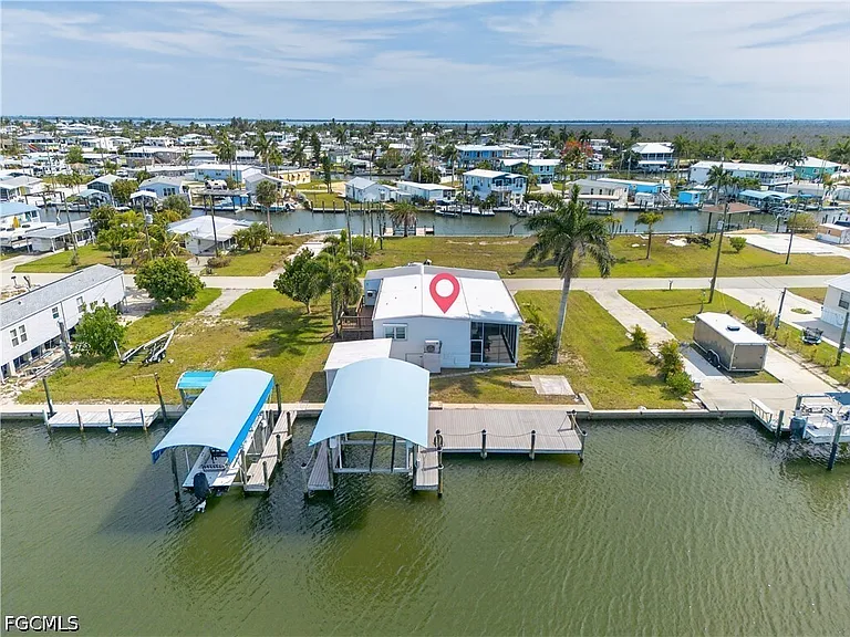 3864 Royal Palm Dr — Photo 26