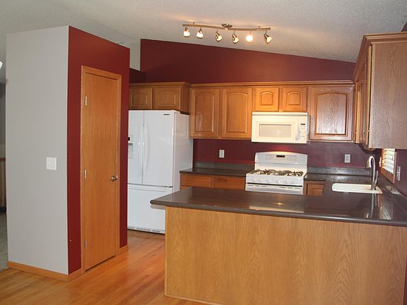 Main Floor Kitchen